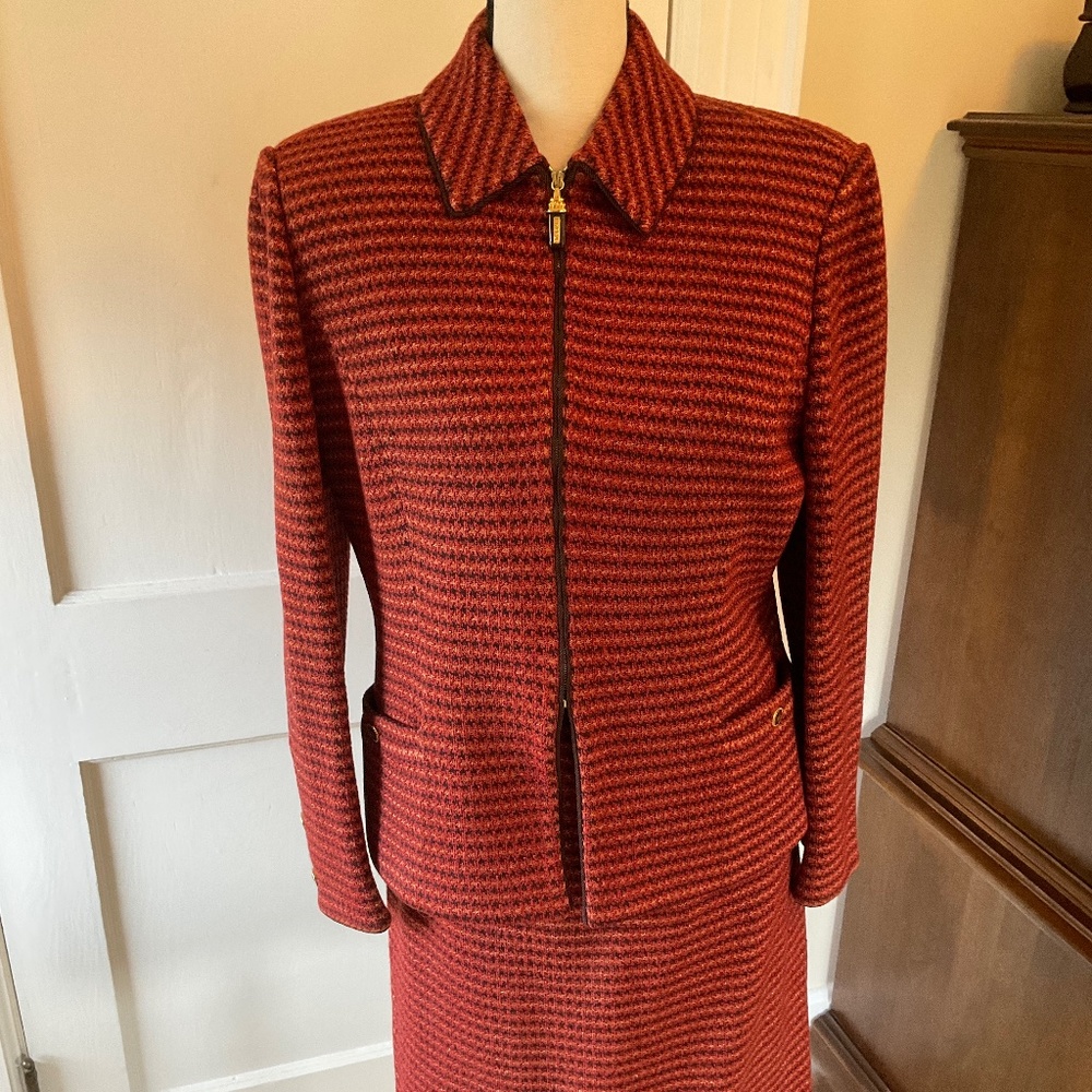 St. John suit.  Size 8, burnt orange and brown with a gold fleck throughout.